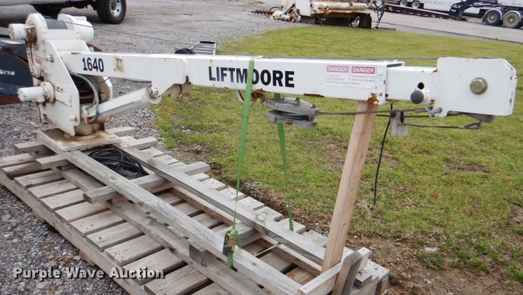 image for item DK5643 Liftmoore 1640 crane