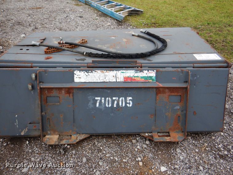 image for item DK5645 Bobcat 72"W skid steer broom