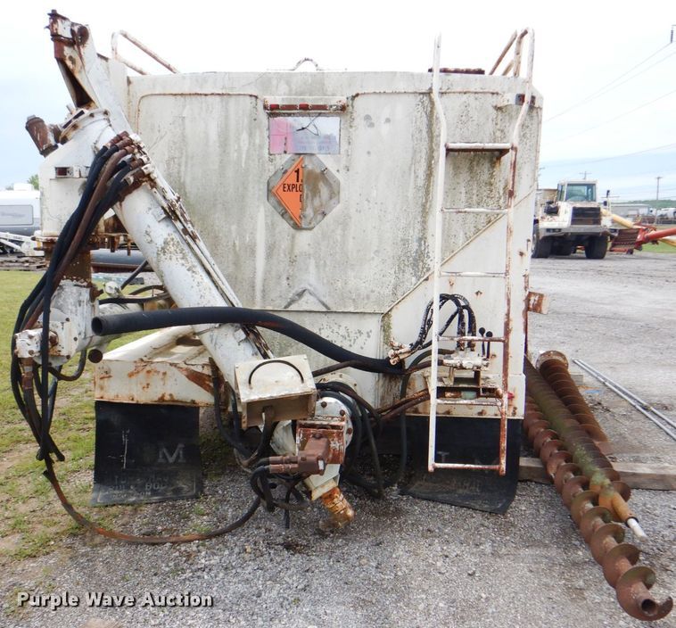 image for item DK5648 Fertilizer tender bed