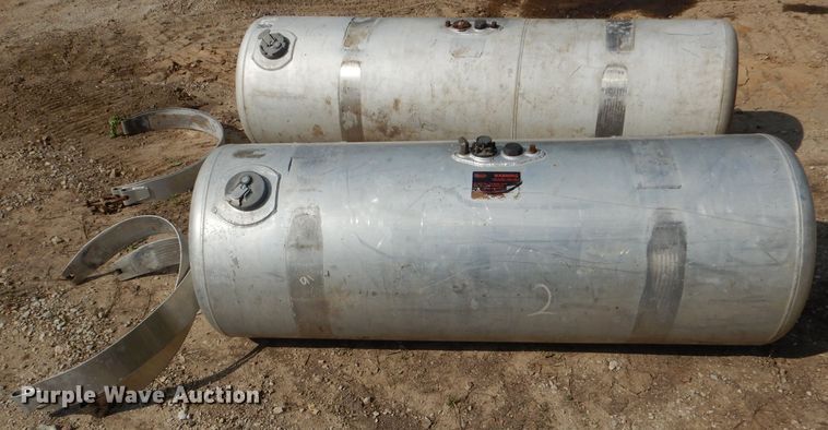 image for item DL8029 (2) Peterbilt fuel tanks