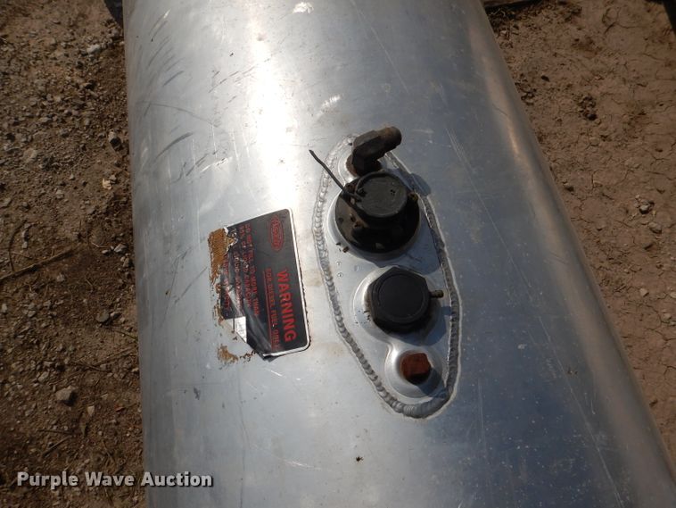 image for item DL8029 (2) Peterbilt fuel tanks