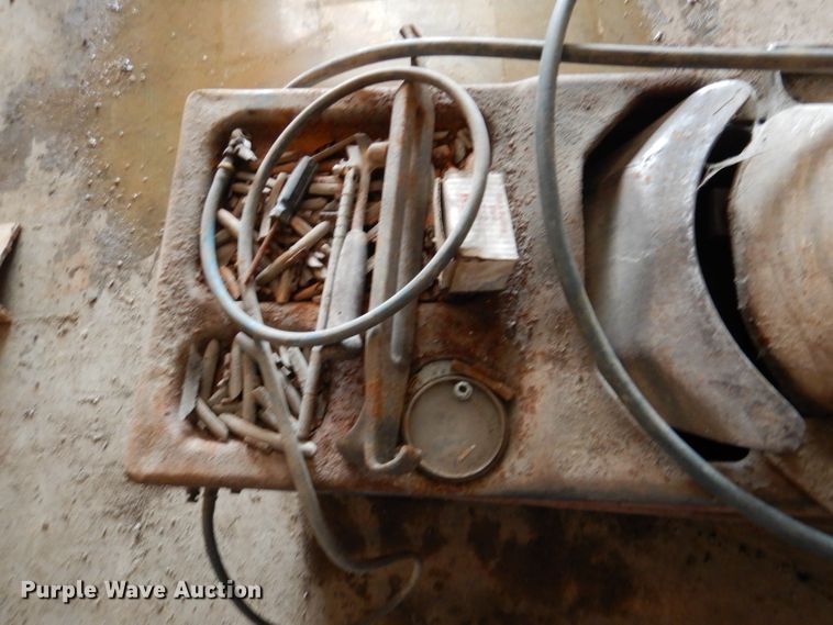 image for item DL8038 Coats 30-30 tire machine