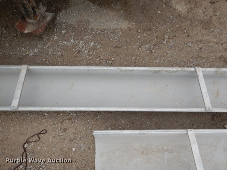image for item DL8041 (2) aluminum chutes