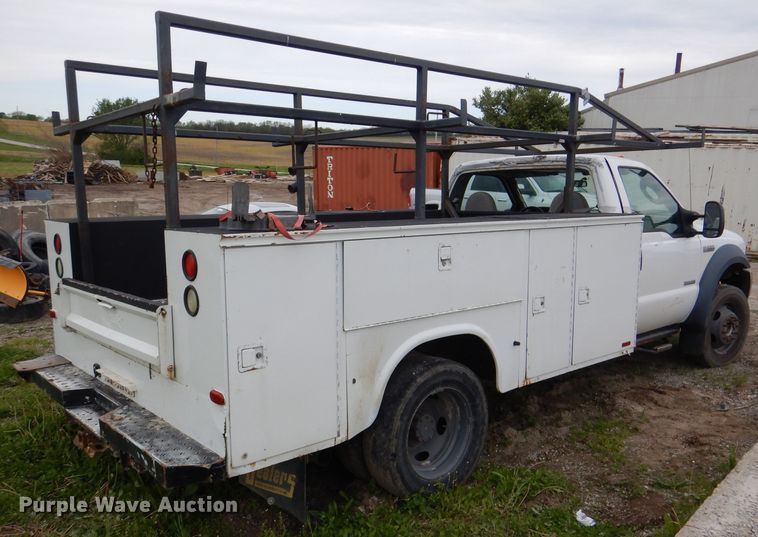 image for item DL8042 2006 Ford F550 Super Duty XL  utility / service truck