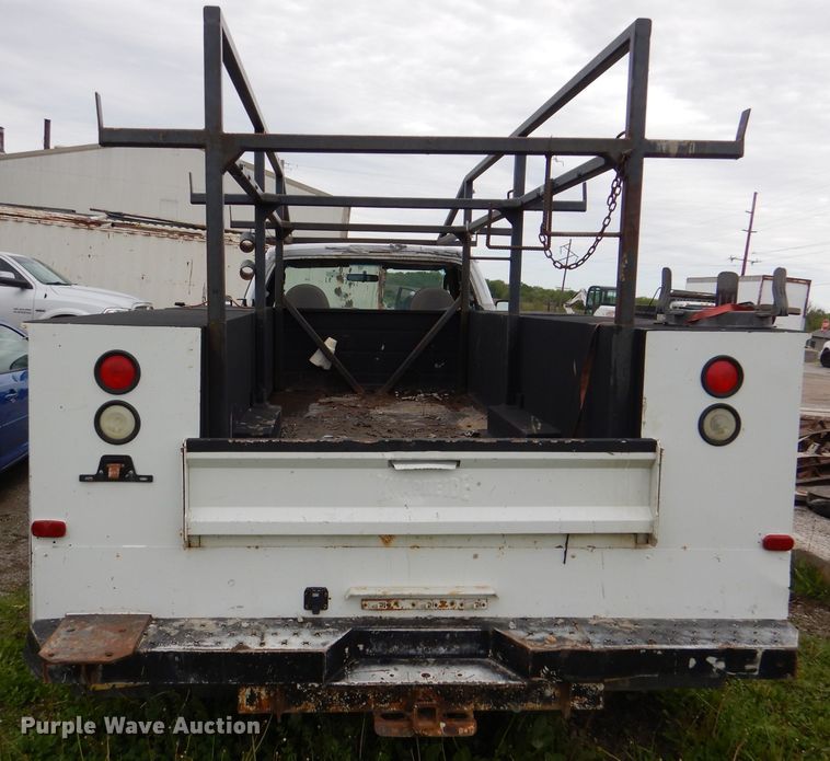image for item DL8042 2006 Ford F550 Super Duty XL  utility / service truck