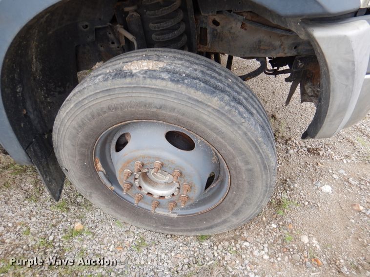 image for item DL8042 2006 Ford F550 Super Duty XL  utility / service truck