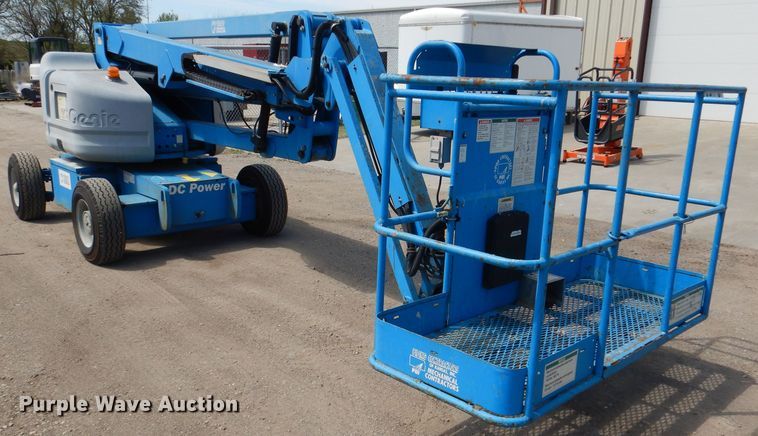 image for item DL8061 2006 Genie Z45/25J  boom lift
