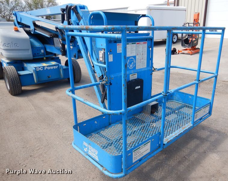 image for item DL8061 2006 Genie Z45/25J  boom lift
