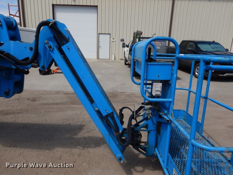 image for item DL8061 2006 Genie Z45/25J  boom lift