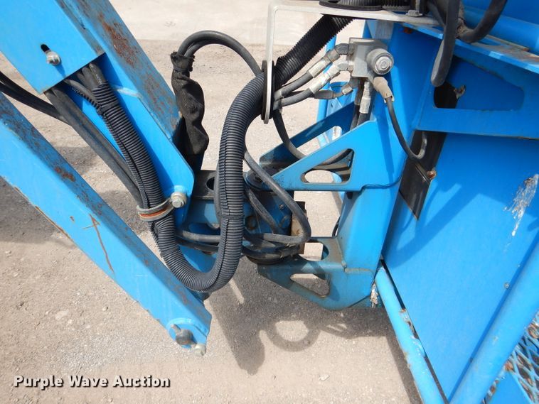 image for item DL8061 2006 Genie Z45/25J  boom lift