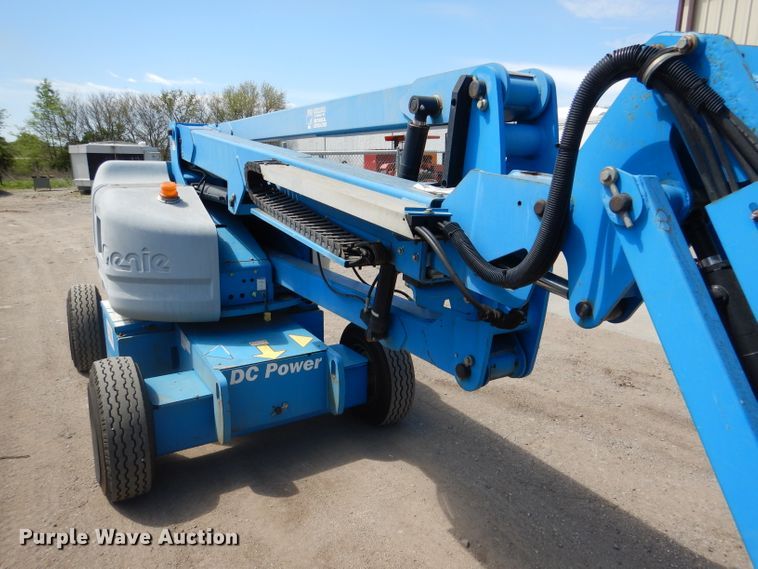 image for item DL8061 2006 Genie Z45/25J  boom lift
