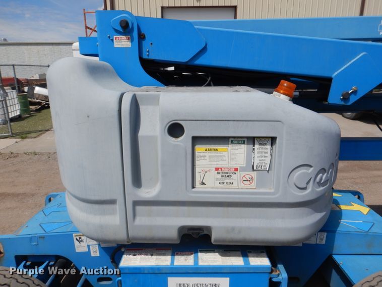 image for item DL8061 2006 Genie Z45/25J  boom lift