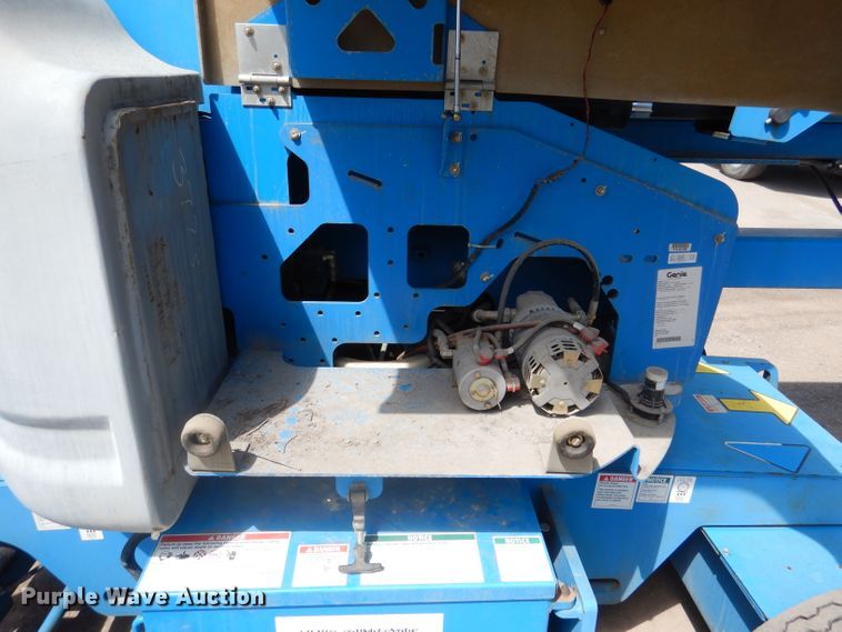 image for item DL8061 2006 Genie Z45/25J  boom lift