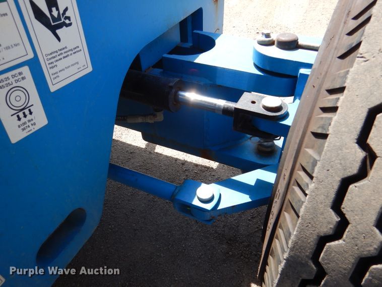 image for item DL8061 2006 Genie Z45/25J  boom lift
