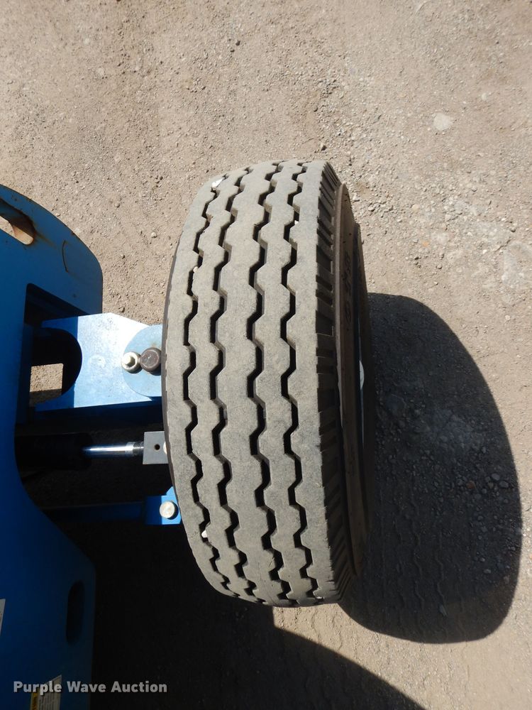 image for item DL8061 2006 Genie Z45/25J  boom lift