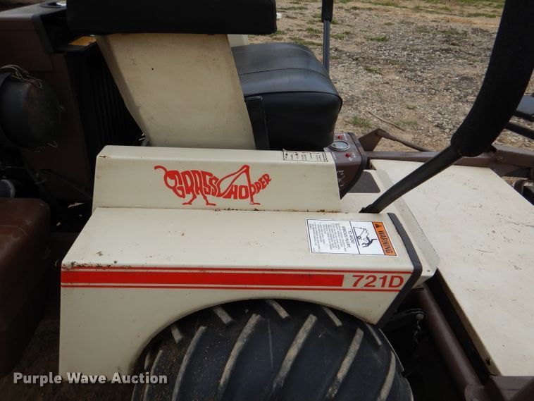 image for item DL8088 Grasshopper 721D  ZTR lawn mower