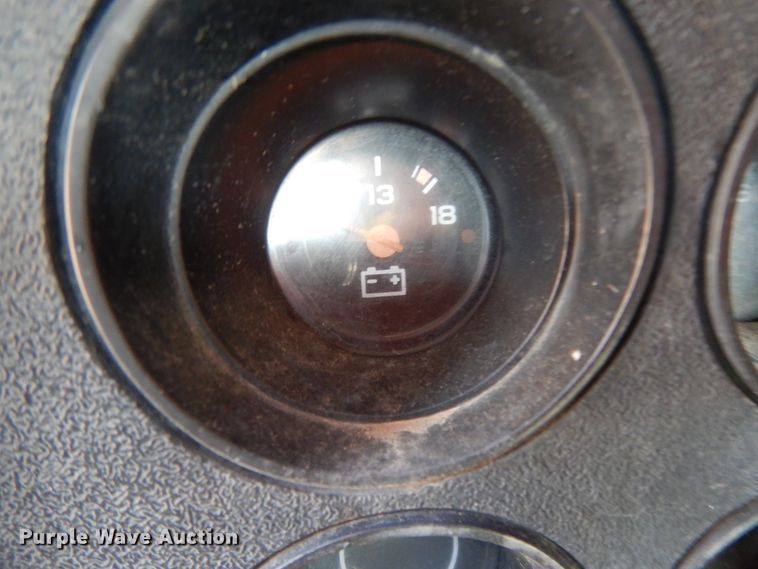 image for item DM2900 1988 Chevrolet C3500  bucket truck