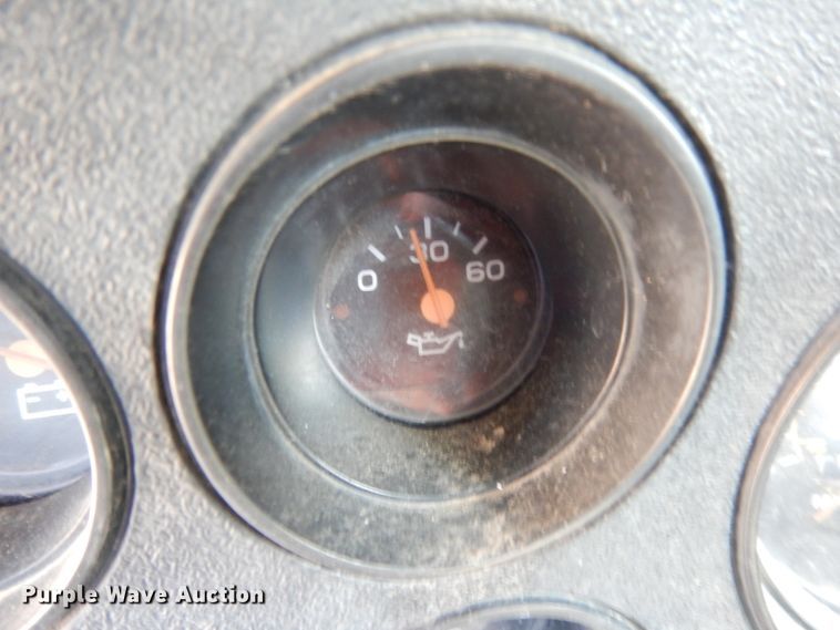 image for item DM2900 1988 Chevrolet C3500  bucket truck