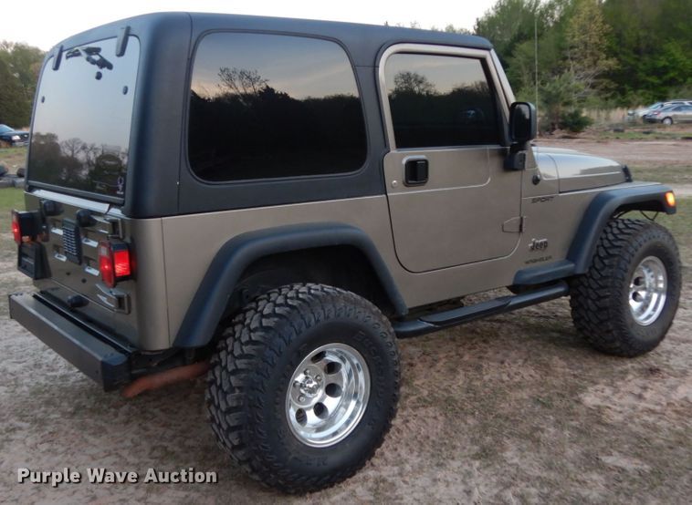 image for item DM2903 2003 Jeep Wrangler  SUV