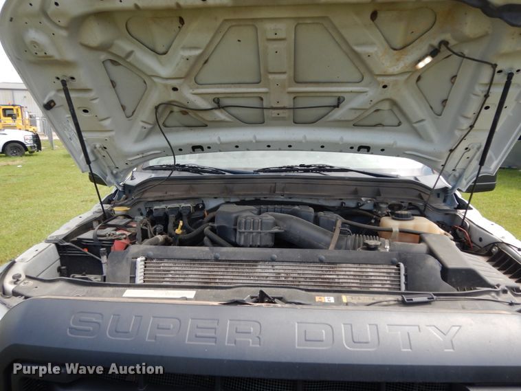 image for item DM2954 2015 Ford F250 Super Duty  SuperCab pickup truck