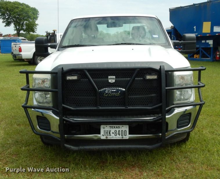 image for item DM2957 2011 Ford F250 Super Duty  SuperCab pickup truck