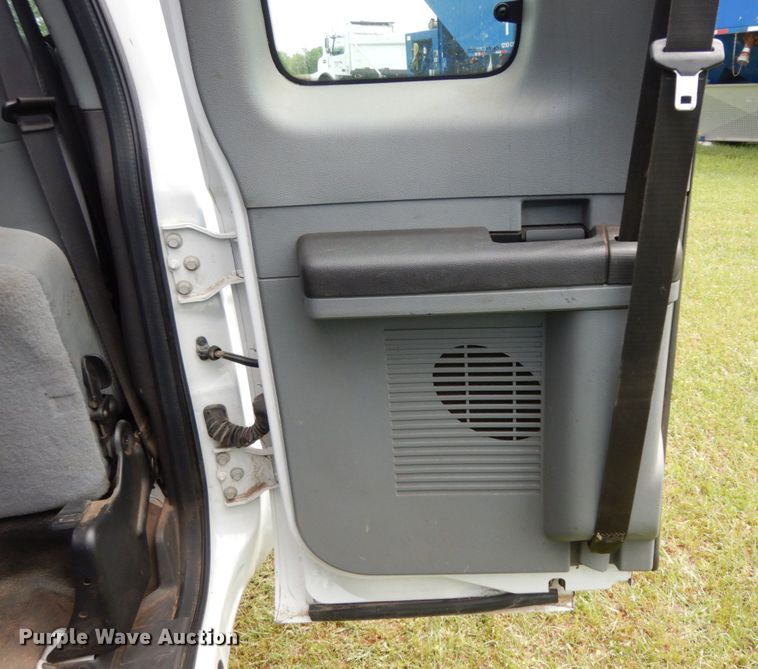 image for item DM2957 2011 Ford F250 Super Duty  SuperCab pickup truck