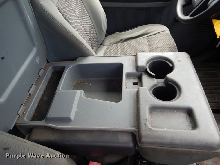 image for item DM2957 2011 Ford F250 Super Duty  SuperCab pickup truck