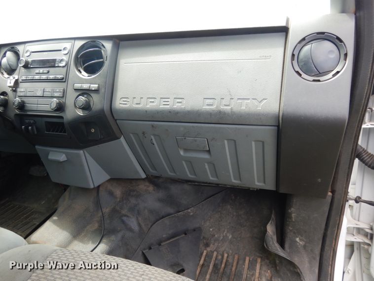 image for item DM2957 2011 Ford F250 Super Duty  SuperCab pickup truck