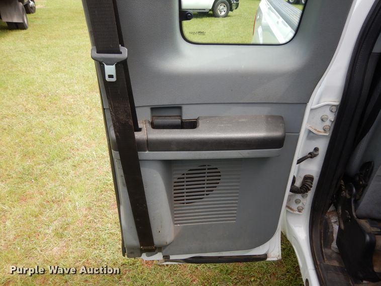 image for item DM2957 2011 Ford F250 Super Duty  SuperCab pickup truck