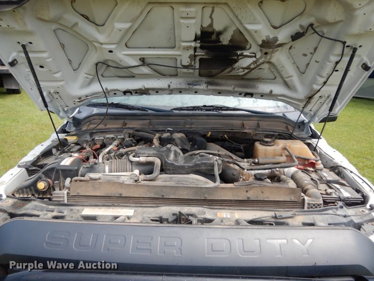 image for item DM2957 2011 Ford F250 Super Duty  SuperCab pickup truck