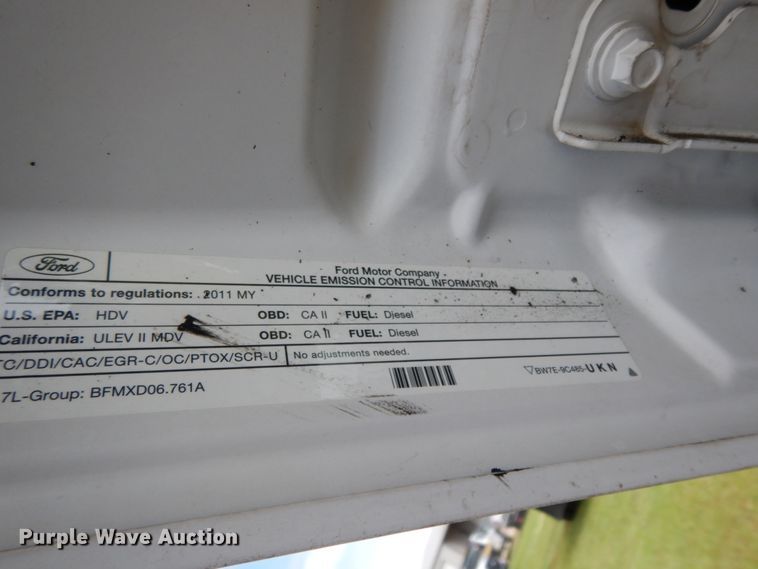 image for item DM2957 2011 Ford F250 Super Duty  SuperCab pickup truck