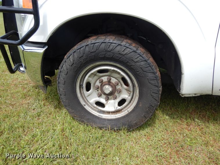 image for item DM2957 2011 Ford F250 Super Duty  SuperCab pickup truck