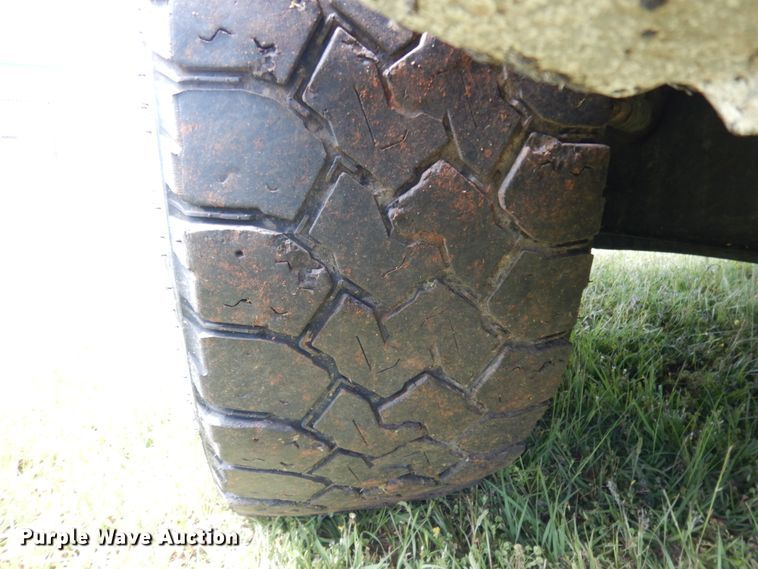 image for item DM2957 2011 Ford F250 Super Duty  SuperCab pickup truck