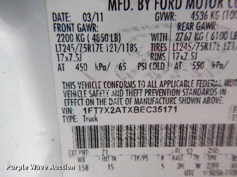 image for item DM2957 2011 Ford F250 Super Duty  SuperCab pickup truck