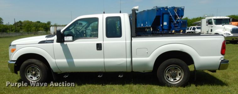 image for item DM2958 2015 Ford F250 Super Duty  SuperCab pickup truck