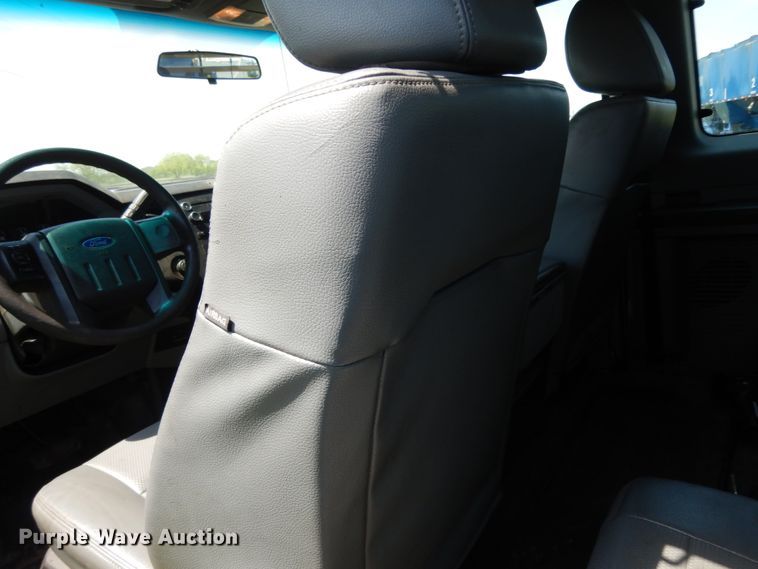 image for item DM2958 2015 Ford F250 Super Duty  SuperCab pickup truck