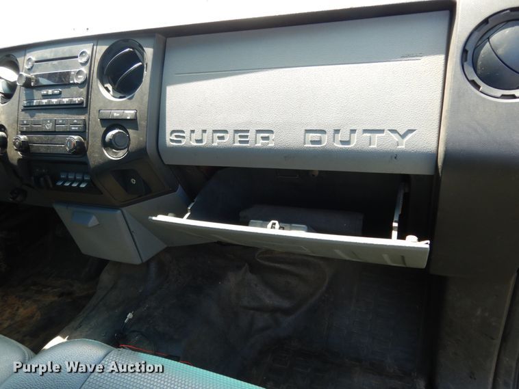 image for item DM2958 2015 Ford F250 Super Duty  SuperCab pickup truck