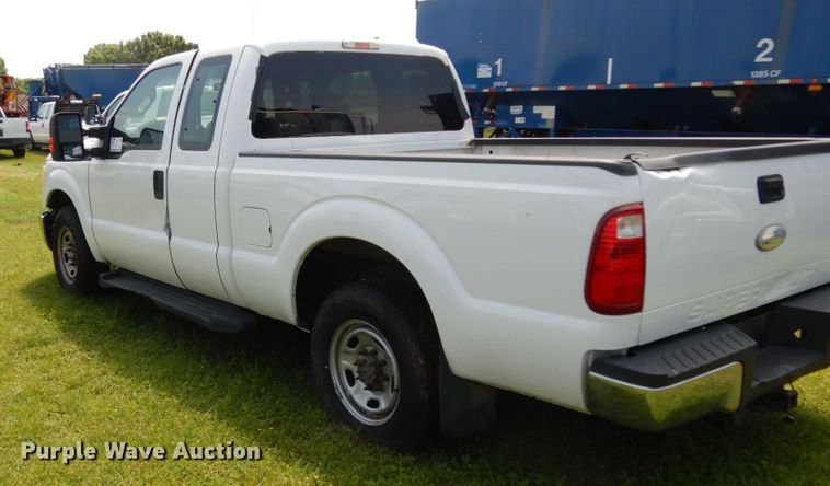 image for item DM2960 2016 Ford F250 Super Duty  SuperCab pickup truck