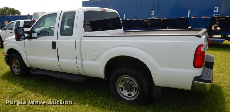 image for item DM2960 2016 Ford F250 Super Duty  SuperCab pickup truck