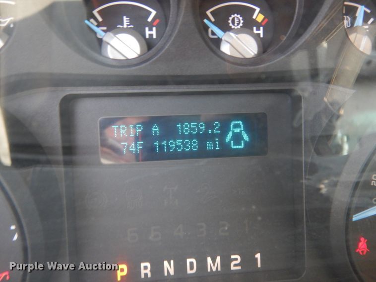 image for item DM2960 2016 Ford F250 Super Duty  SuperCab pickup truck