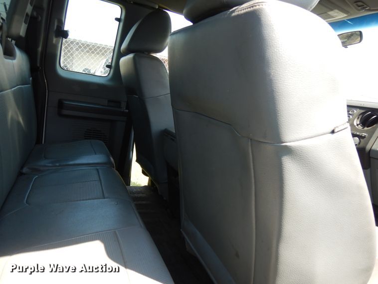 image for item DM2960 2016 Ford F250 Super Duty  SuperCab pickup truck