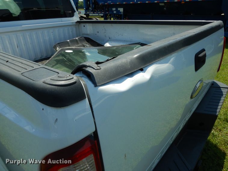 image for item DM2960 2016 Ford F250 Super Duty  SuperCab pickup truck