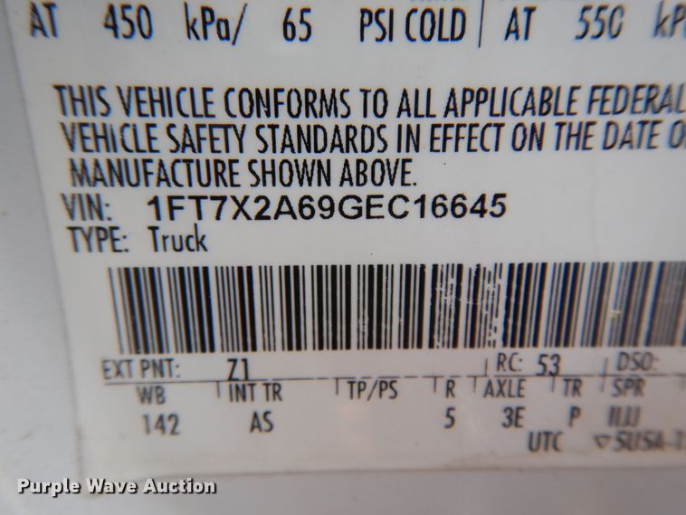 image for item DM2960 2016 Ford F250 Super Duty  SuperCab pickup truck