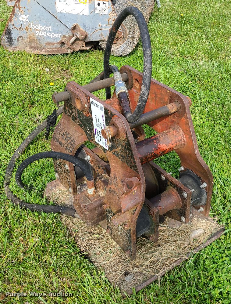 image for item DN5508 Backhoe plate compactor