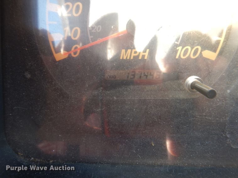 image for item DY9684 2007 Isuzu NPR  box truck