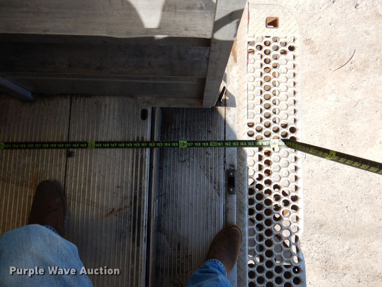 image for item DY9684 2007 Isuzu NPR  box truck