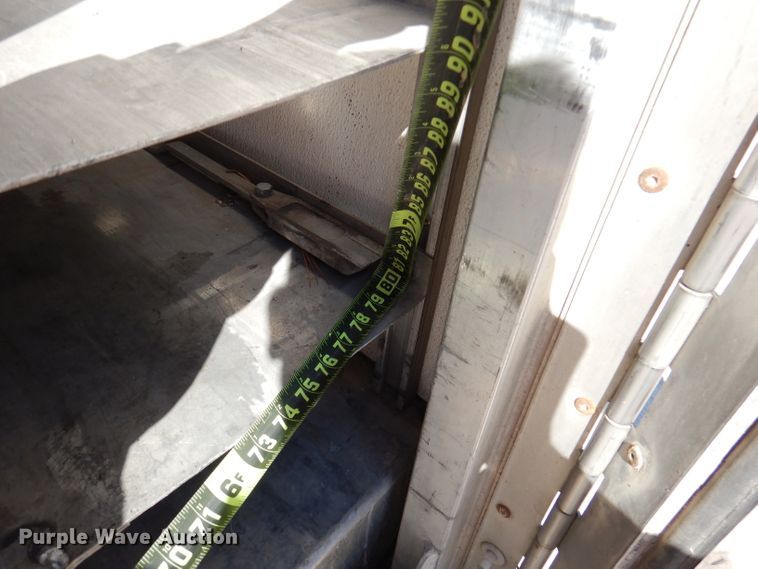 image for item DY9684 2007 Isuzu NPR  box truck