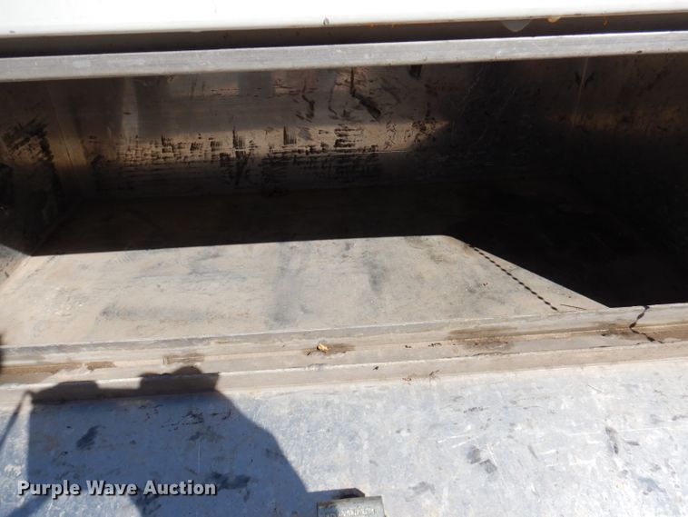 image for item DY9684 2007 Isuzu NPR  box truck