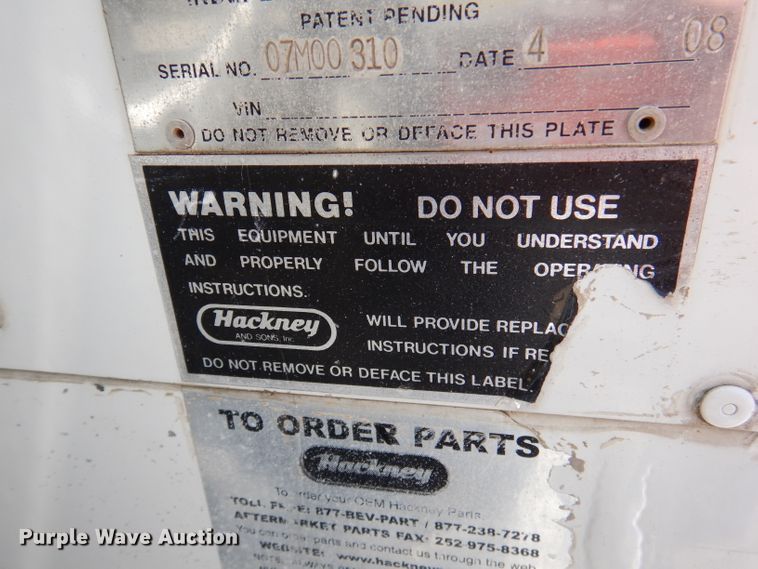 image for item DY9684 2007 Isuzu NPR  box truck