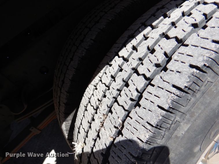 image for item DY9684 2007 Isuzu NPR  box truck